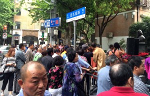 crowds
